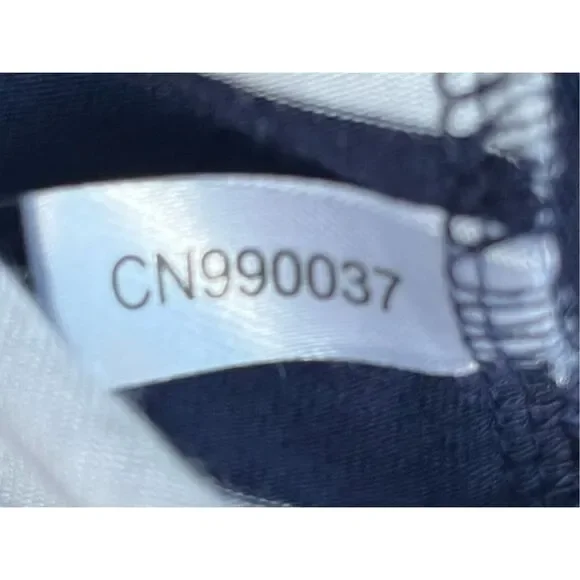 Womens New York & Co Surplice Cross-over Tank Top Blouse  - Sz Med - Navy & Whit - Picture 10 of 10